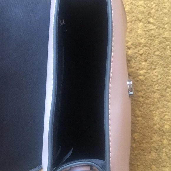 Pink handbag - Picture 4 of 4